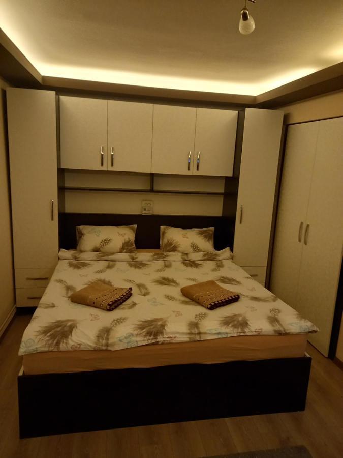 Garsoniera Natalia Apartment Sibiu Luaran gambar
